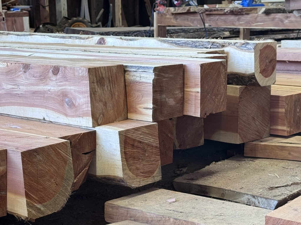 Cedar posts
Cedar cants
Tuscaloosa, Alabama